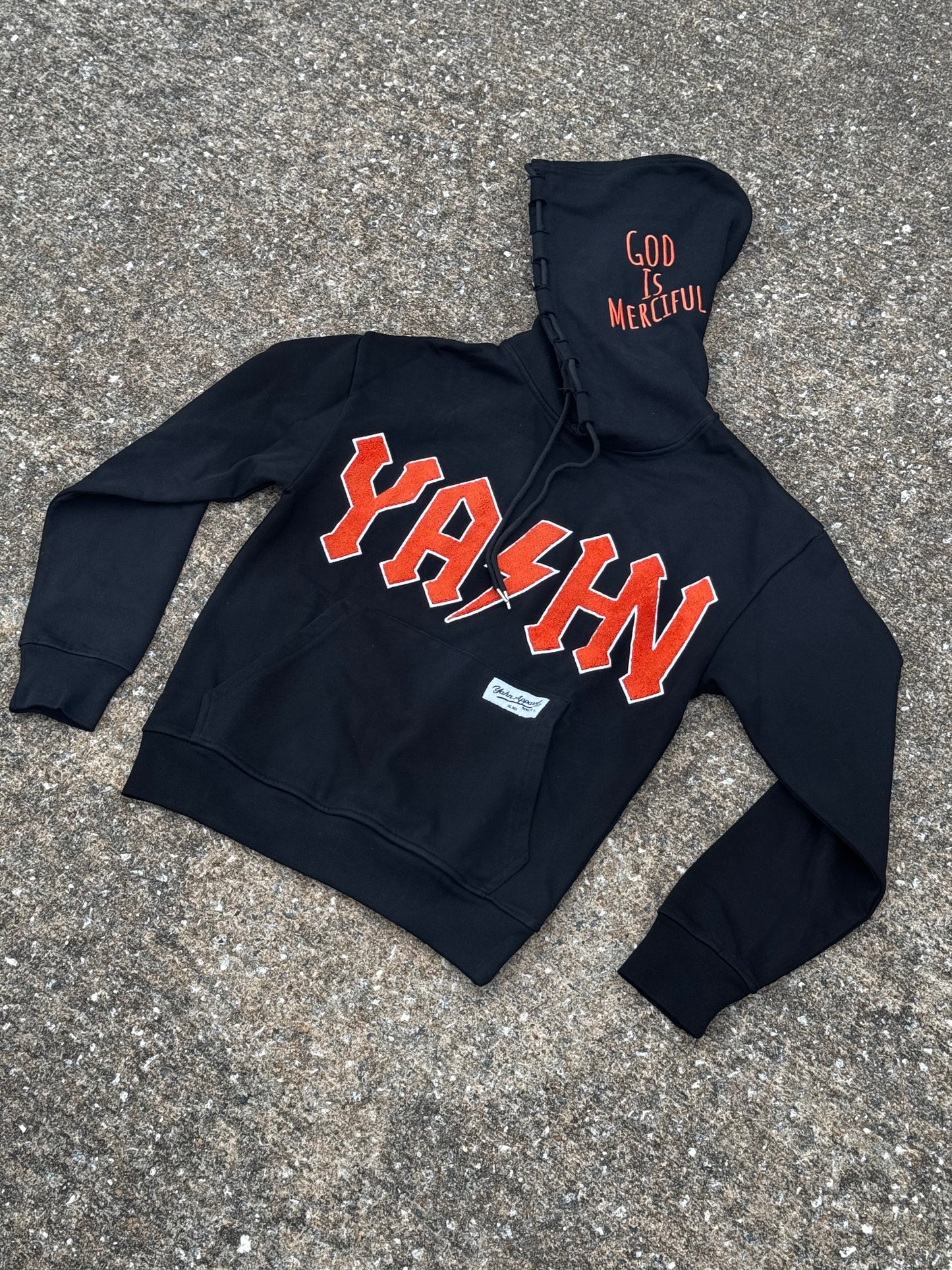 yahn rockstar black hoodie